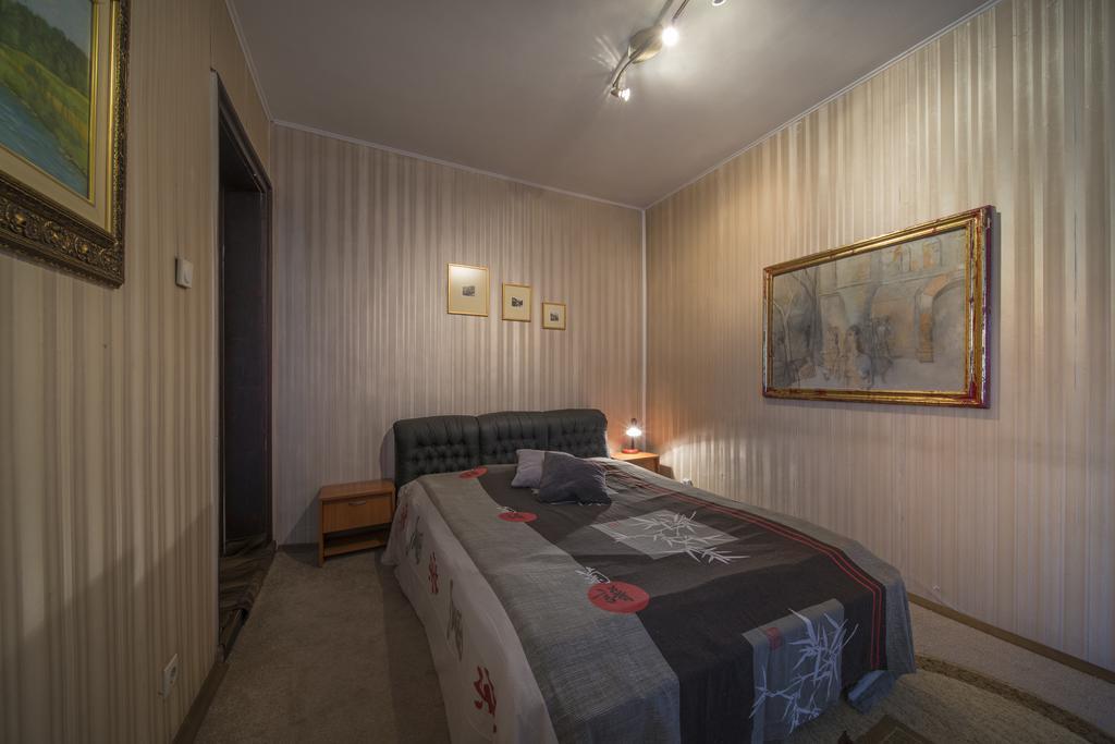 Sunny Apartment Sofia Buitenkant foto